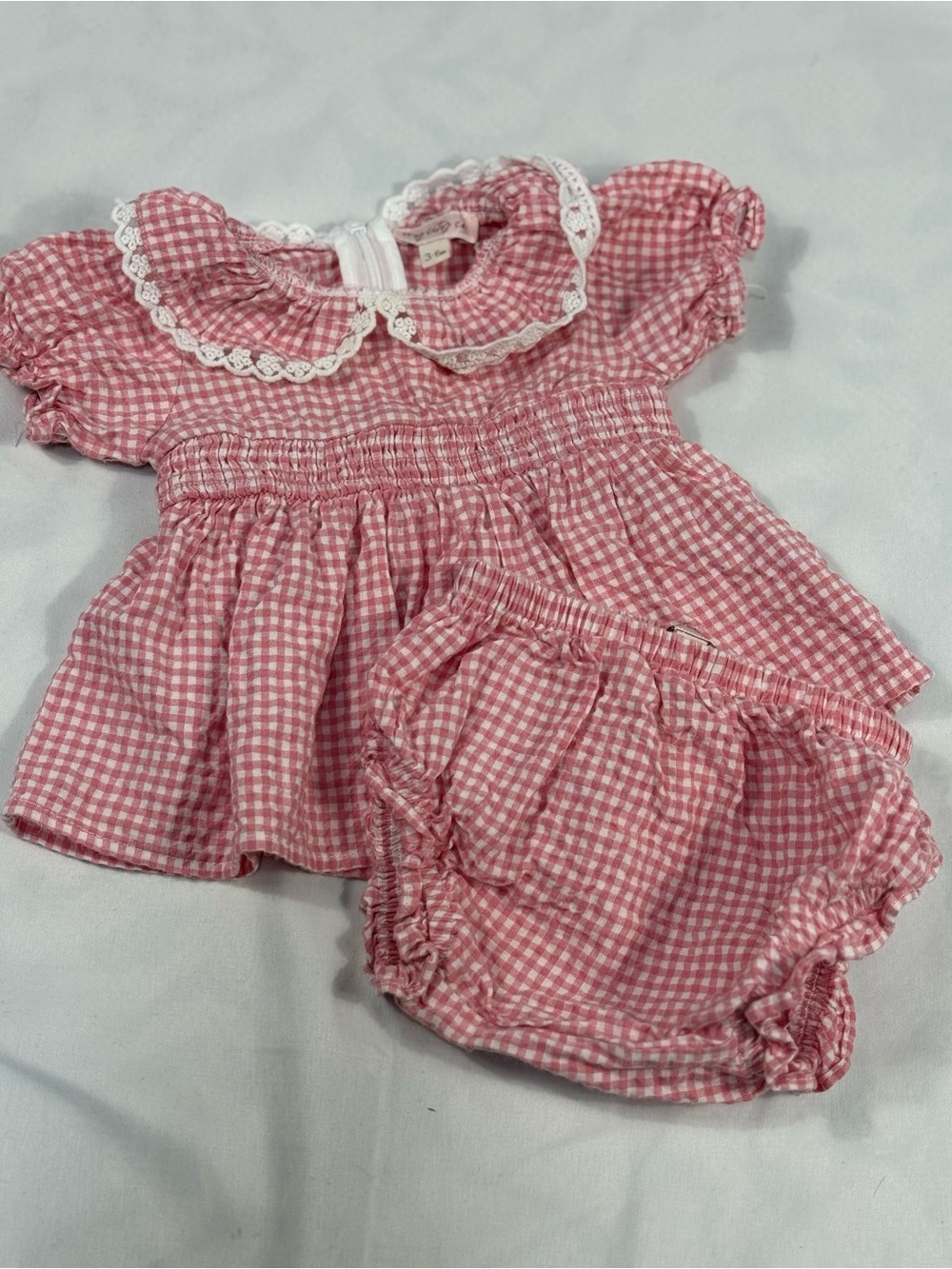 Ivy City Co Pink Gingham Baby Dress and Bloomers Set 3-6m